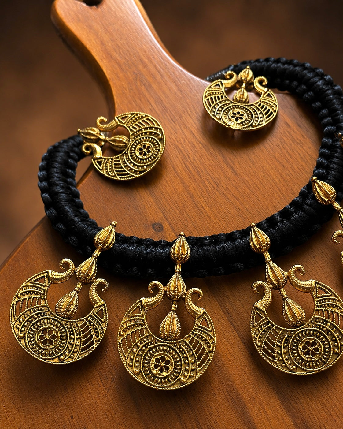 Makaravalli | Statement Choker Set | Onam'26