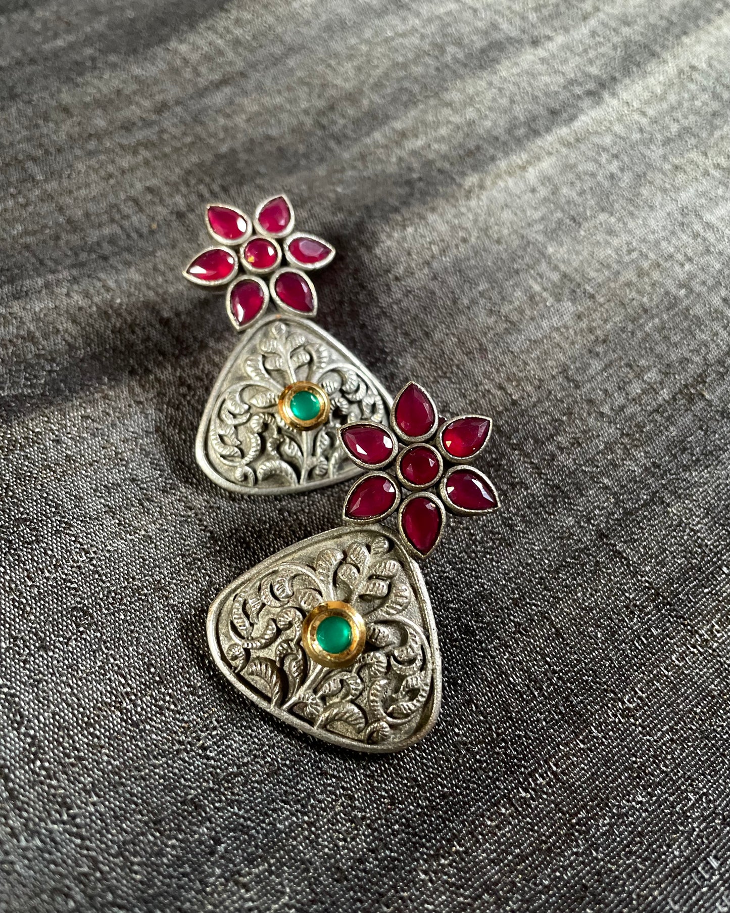 Ratna Rang | Dual Tone Fusion | Statement Studs