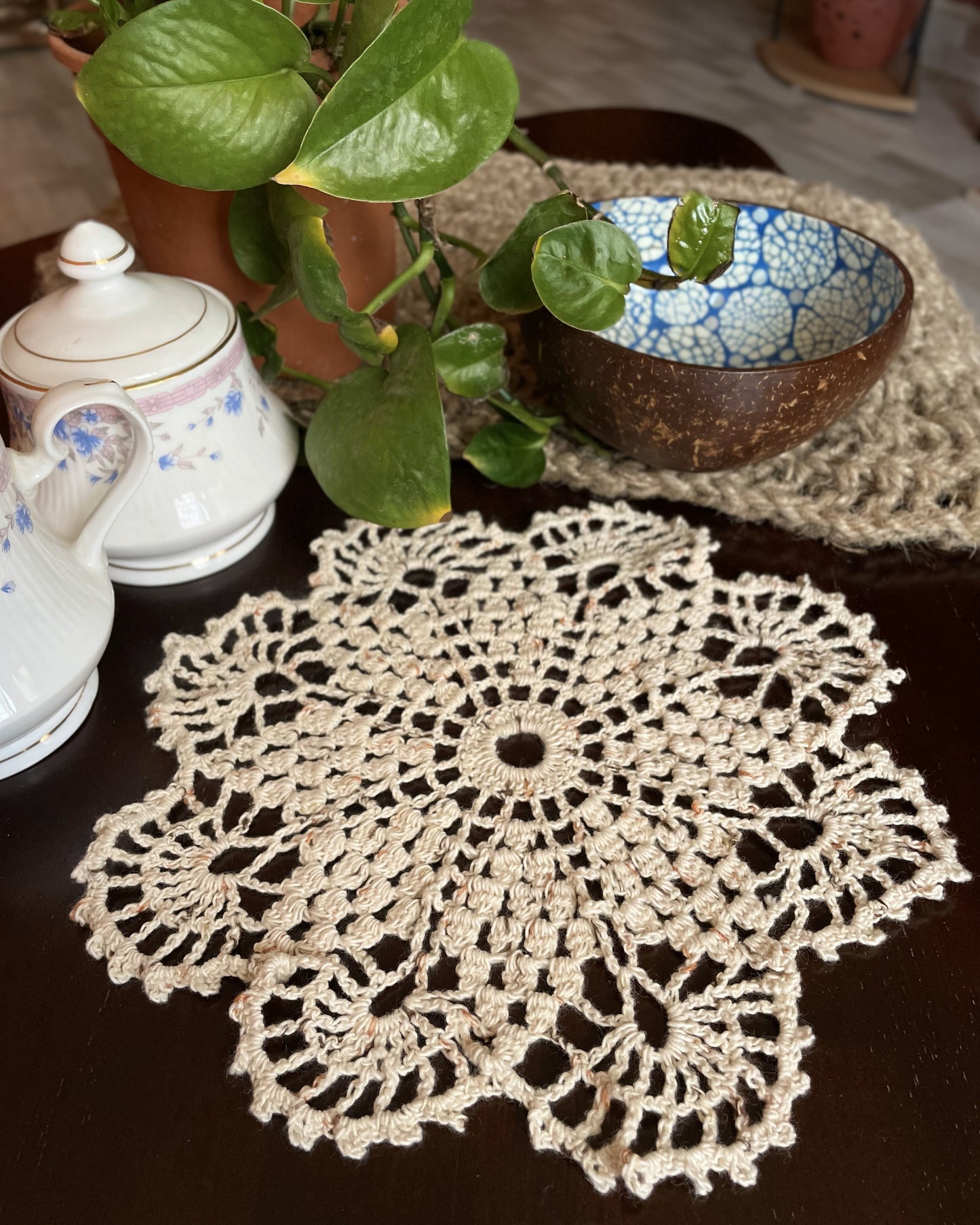 Beige Amara Crochet Placement Mat