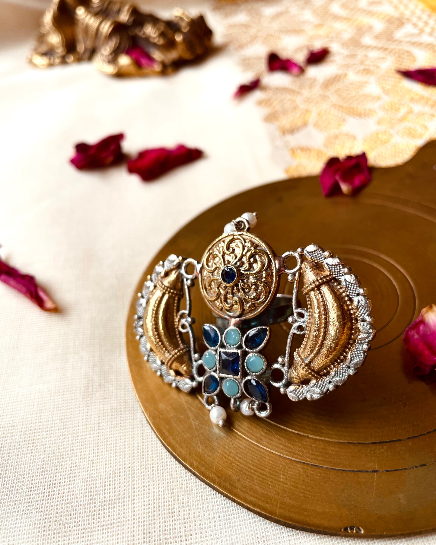 Pavizham | Dual Tone Statement Ring | Antiques