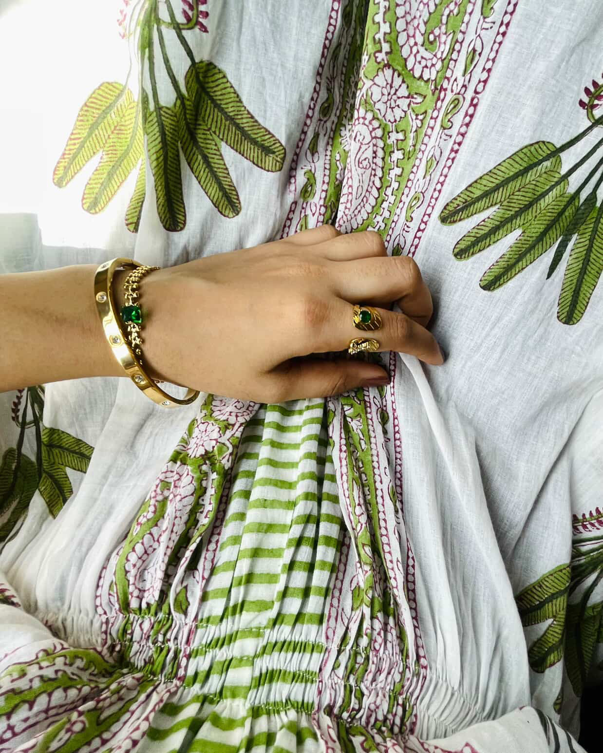 Riverstone Gold-Plated Stainless Steel | Adjustable Bracelet