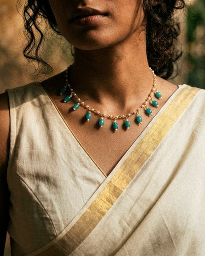 String of Buds | Delicate Neckpieces