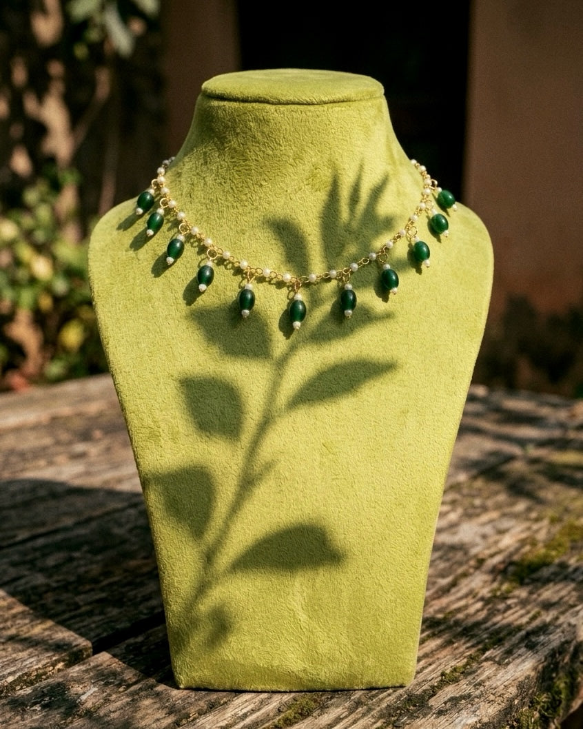 String of Buds | Delicate Neckpieces