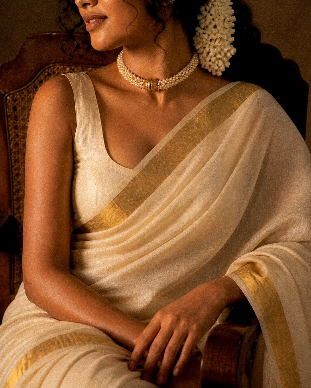 Cluster Pearl x Golden Orb | Contemporary Handcrafted Choker