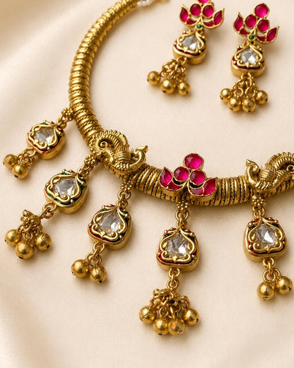 The Rani Padma Hasli | Antique Matte Gold with Kemp & Kundan | Onam’26