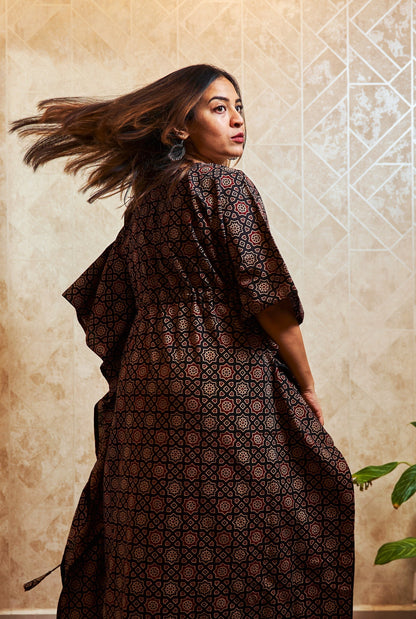 Ainiti Block-Printed Long Kaftan