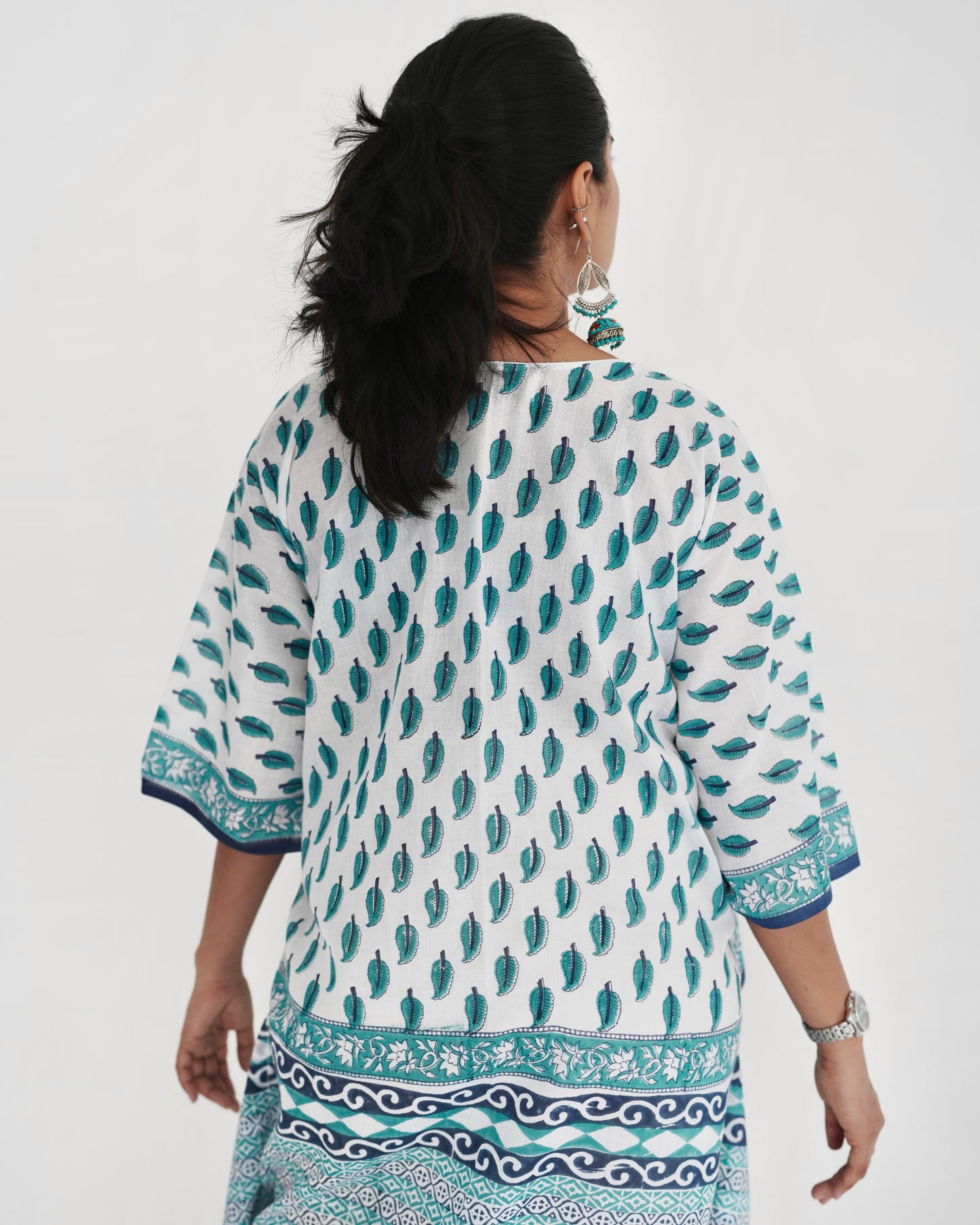 Turquoise Foliage