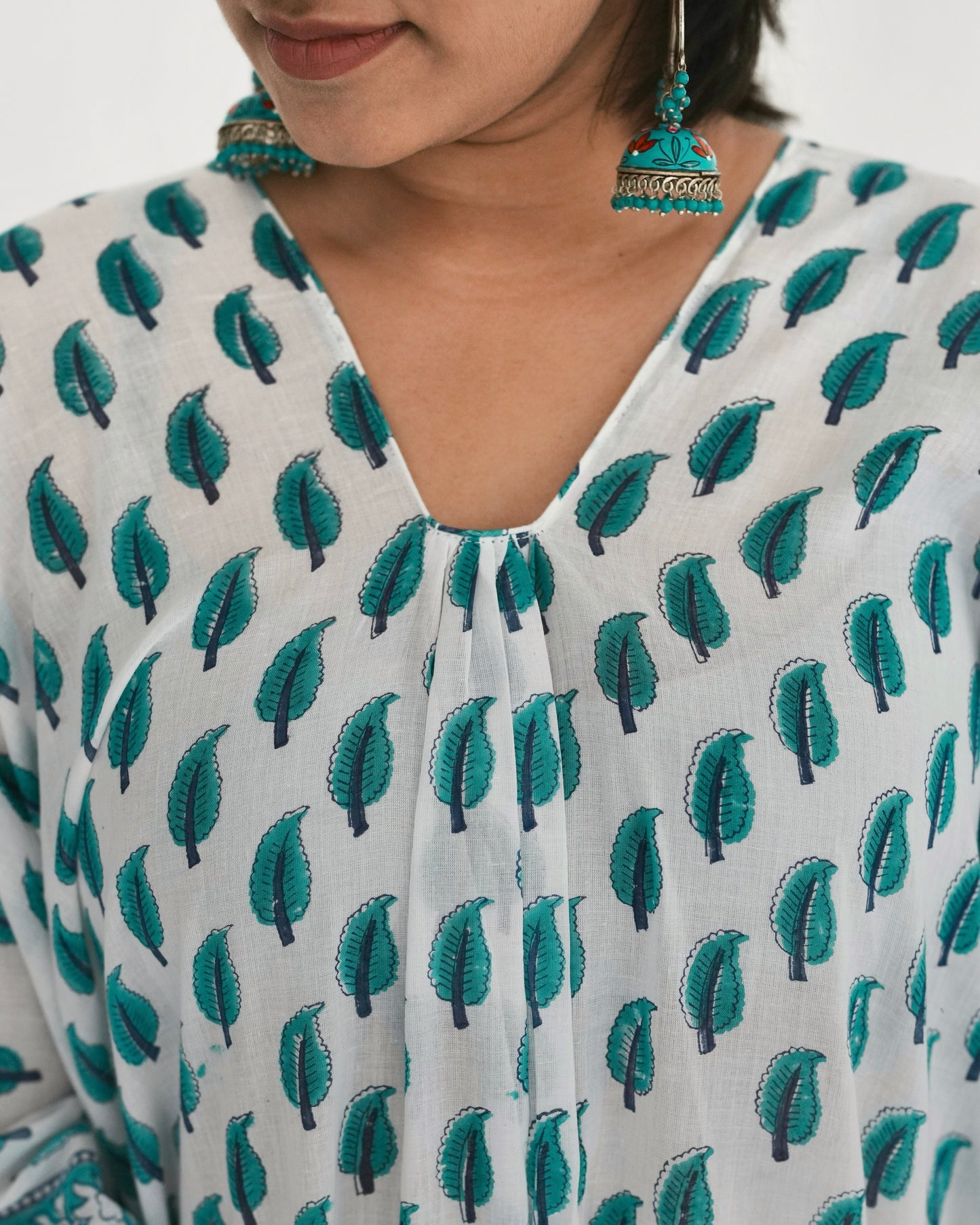 Turquoise Foliage