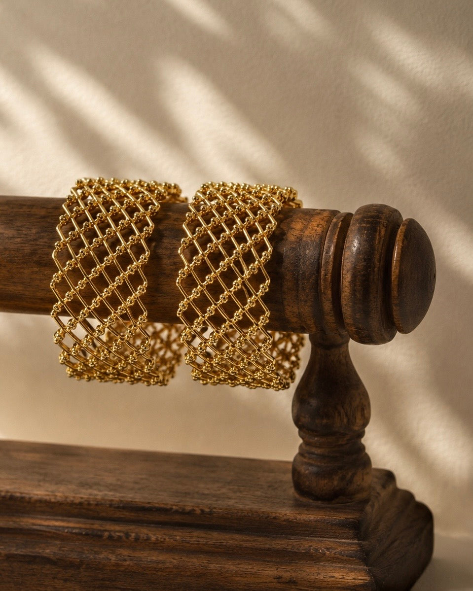 Jaali Vala | Gold Plated Antique Single Bangle | Size 2.6 | Onam'26