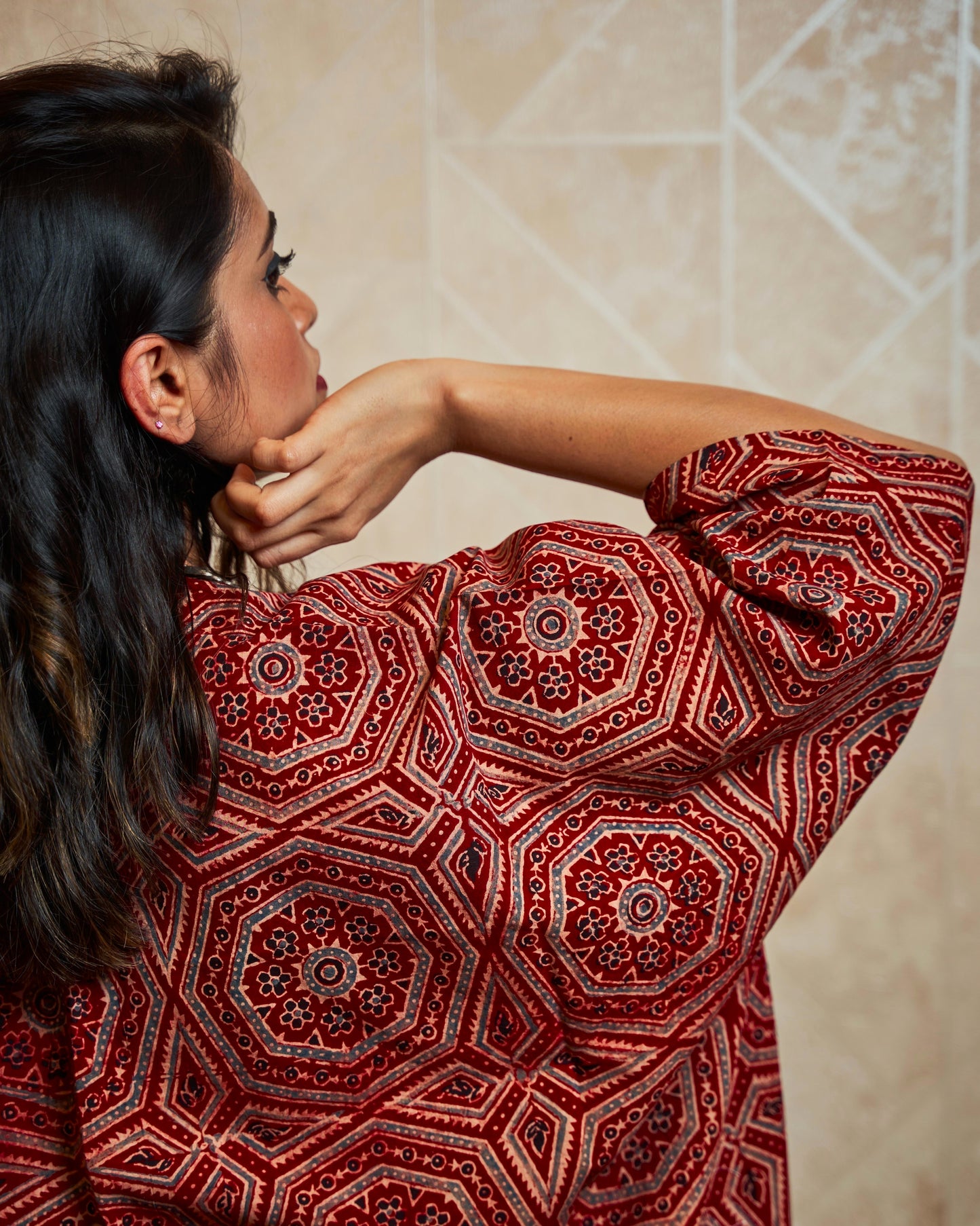 Thrayee Kimono-inspired Assymetric Cape