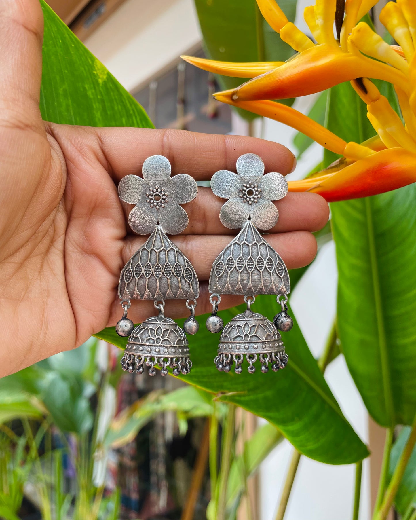Amyra Stud Earrings