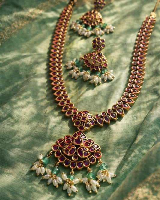 Bloom of Ratna | Antique Heritage Inspired Kemp Choker Set | The Vishu Collective'26