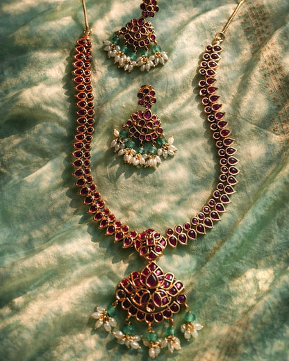 Bloom of Ratna | Antique Heritage Inspired Kemp Choker Set | The Vishu Collective'26