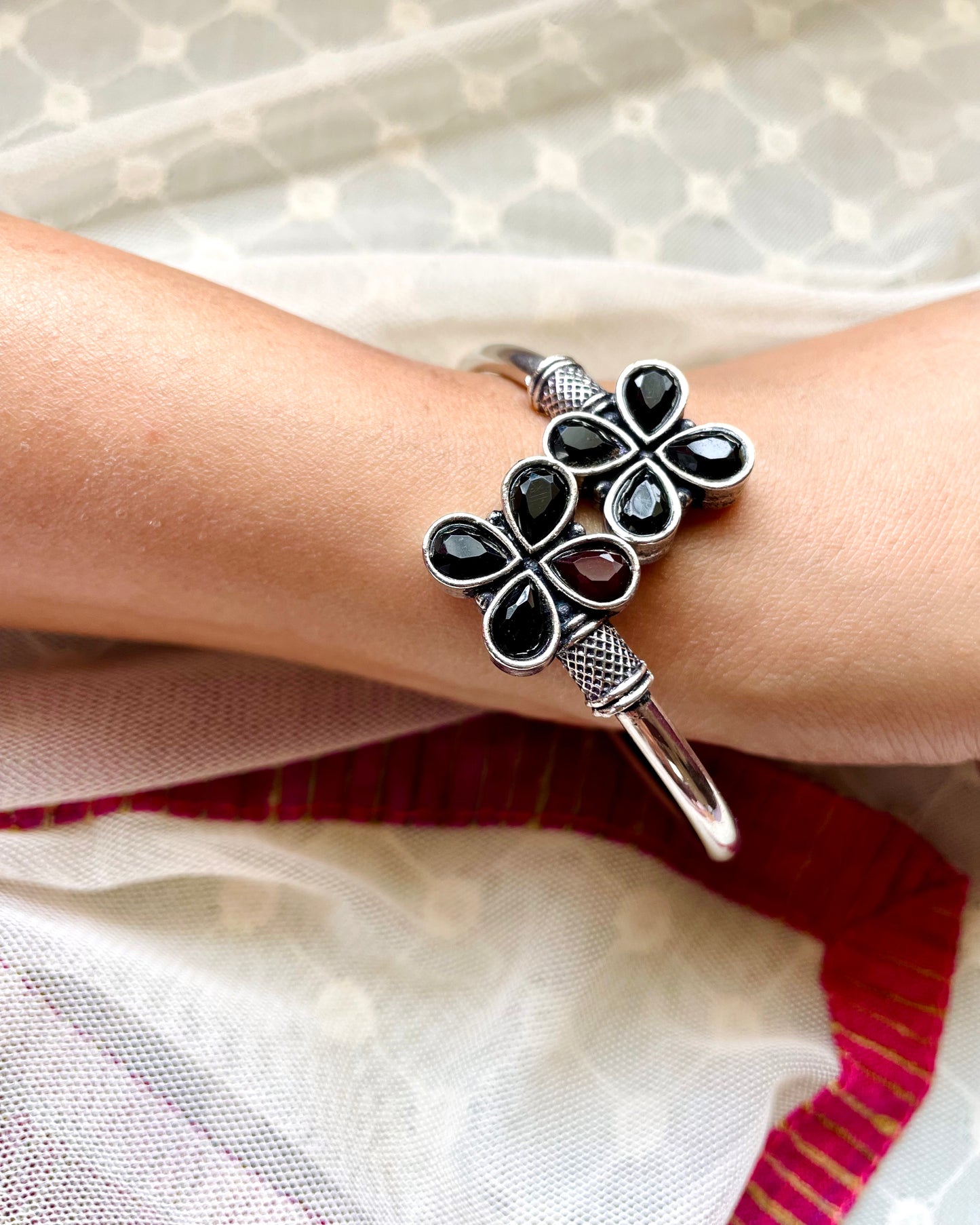 Ālēkhya | Oxidised Artisanal Kada | Free Size