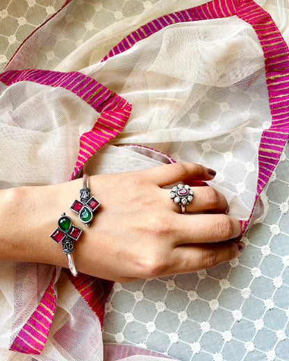 Pravāha | Oxidised Artisanal Kada | Free Size