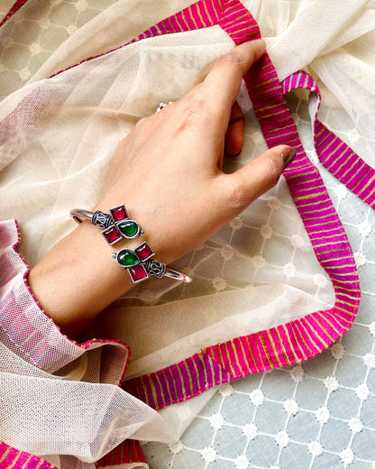 Pravāha | Oxidised Artisanal Kada | Free Size