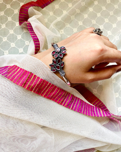 Tārānga | Oxidised Artisanal Kada | Free Size