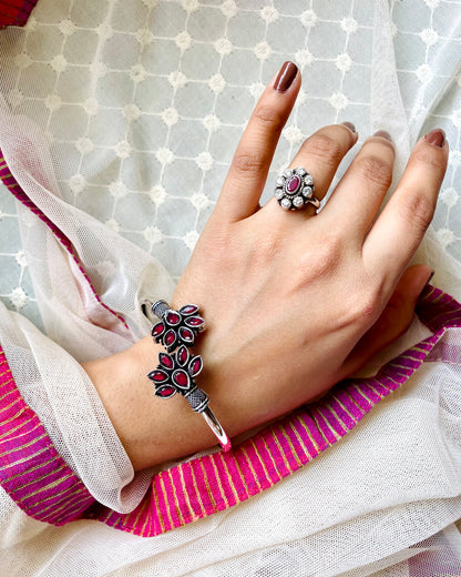 Tārānga | Oxidised Artisanal Kada | Free Size