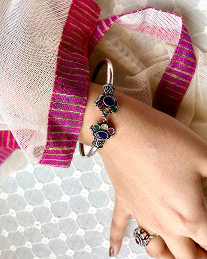 Nirjharī | Oxidised Artisanal Kada | Free Size