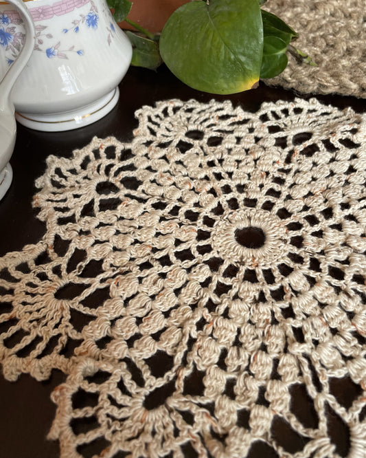 Beige Amara Crochet Placement Mat