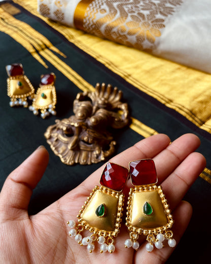 Pallakku | The Palanquin | Statement Studs
