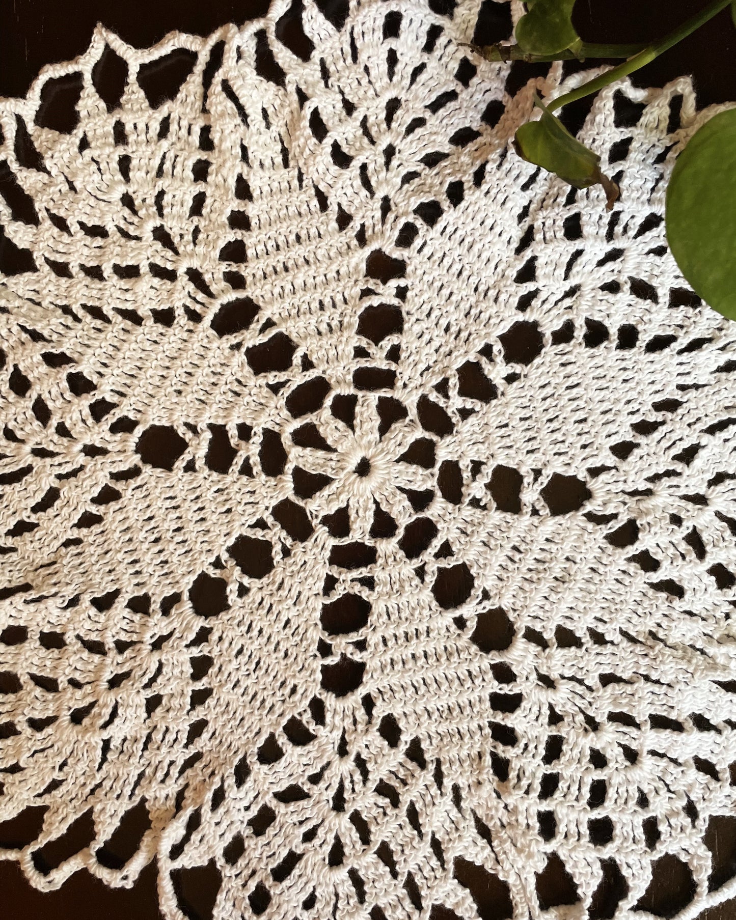 Pure White Vajra Handwoven Crochet Placement Mat