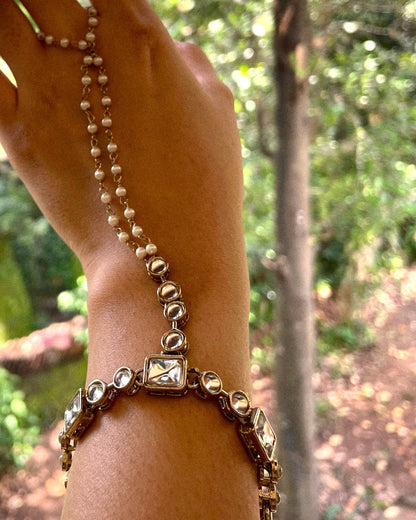 Iravati | Haath Panja | Heritage-Inspired Hand Ornament