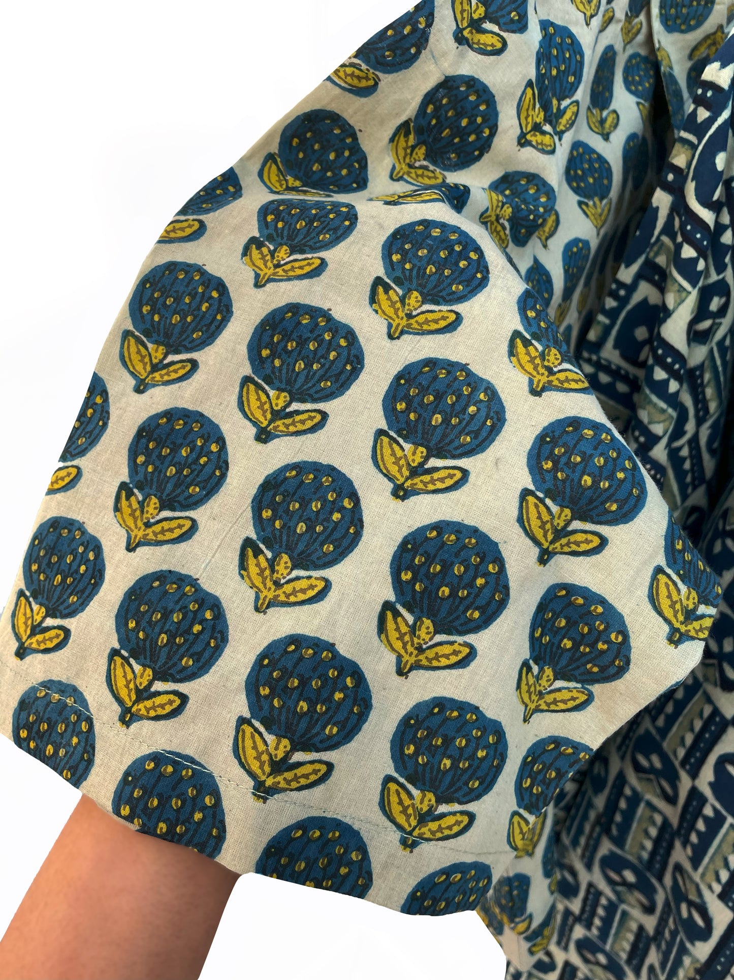 Globe Thistle Inspired Floral Cropped Shirt - Free Size