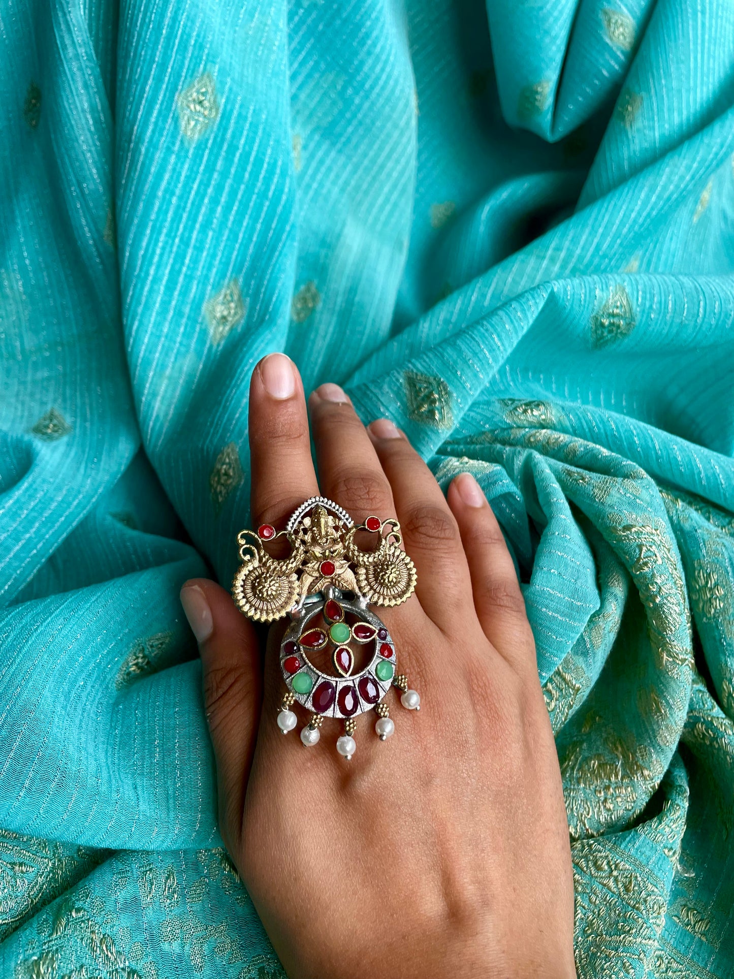 गणेश चक्र (Ganesh Chakra) - Contemporary Dual Tone Fusion Ring