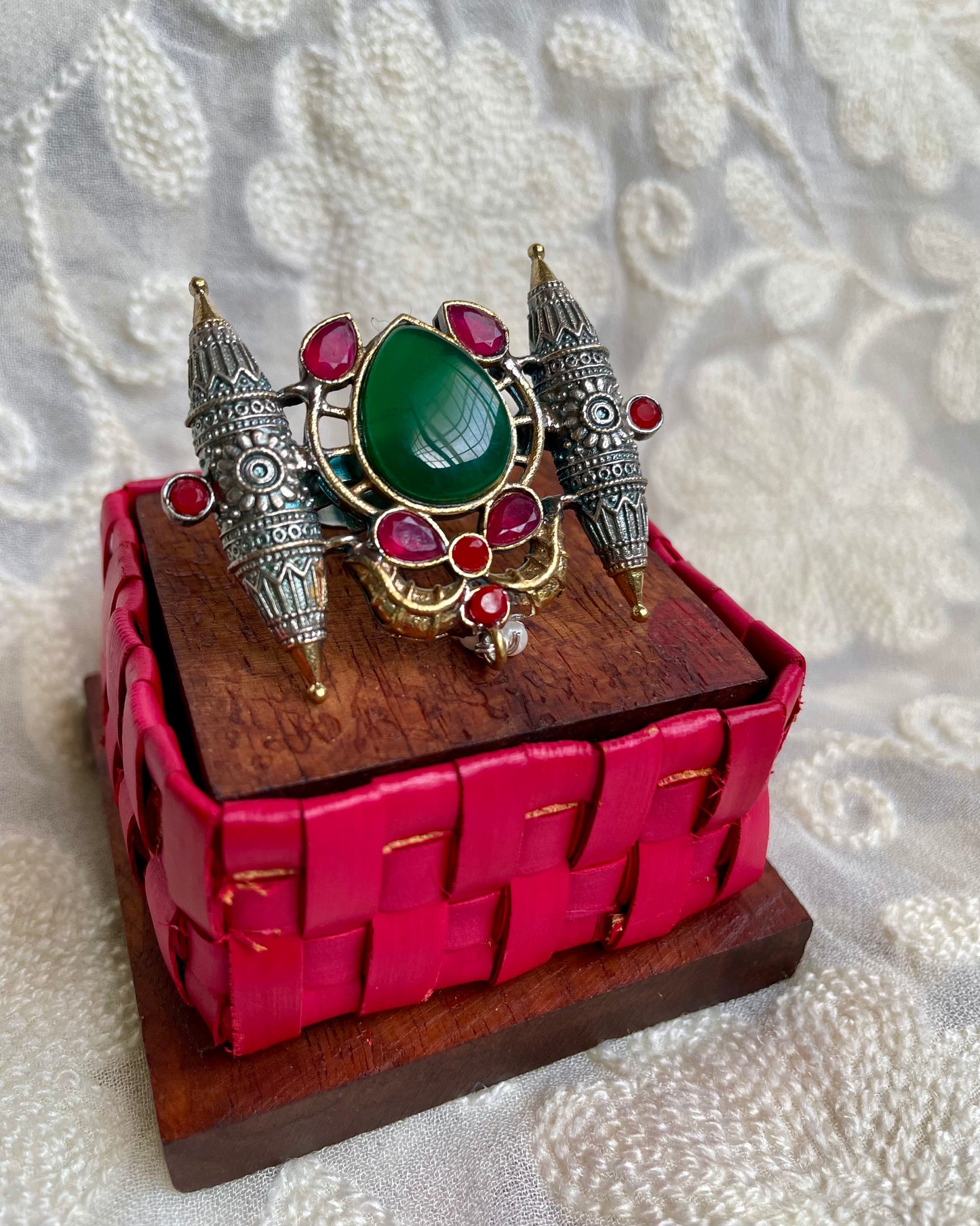 मरकत (Marakata) - Contemporary Dual Tone Fusion Ring