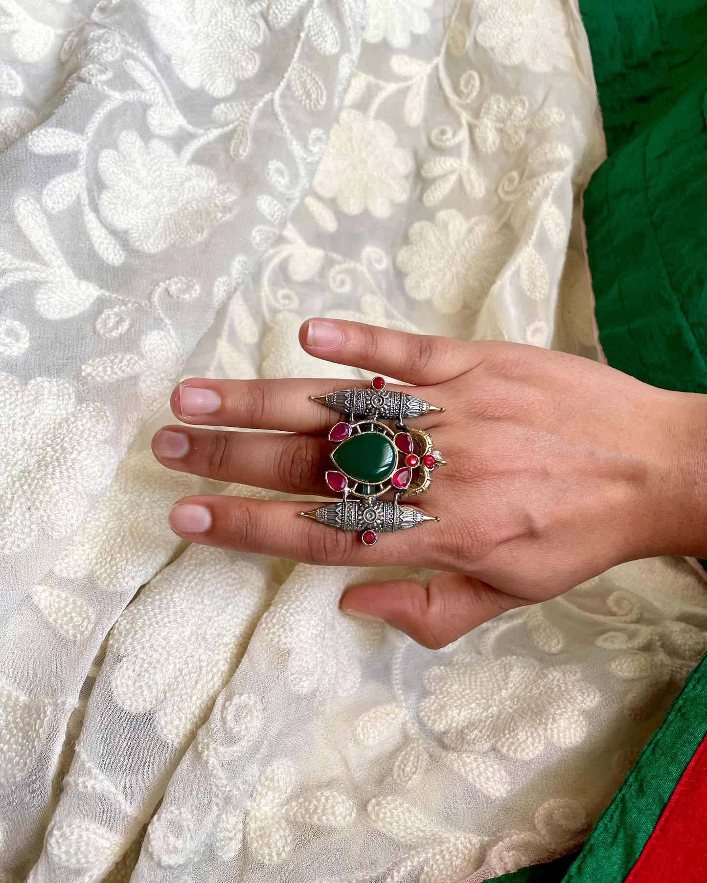 मरकत (Marakata) - Contemporary Dual Tone Fusion Ring