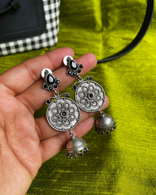 Arhitākshi Stud Earrings
