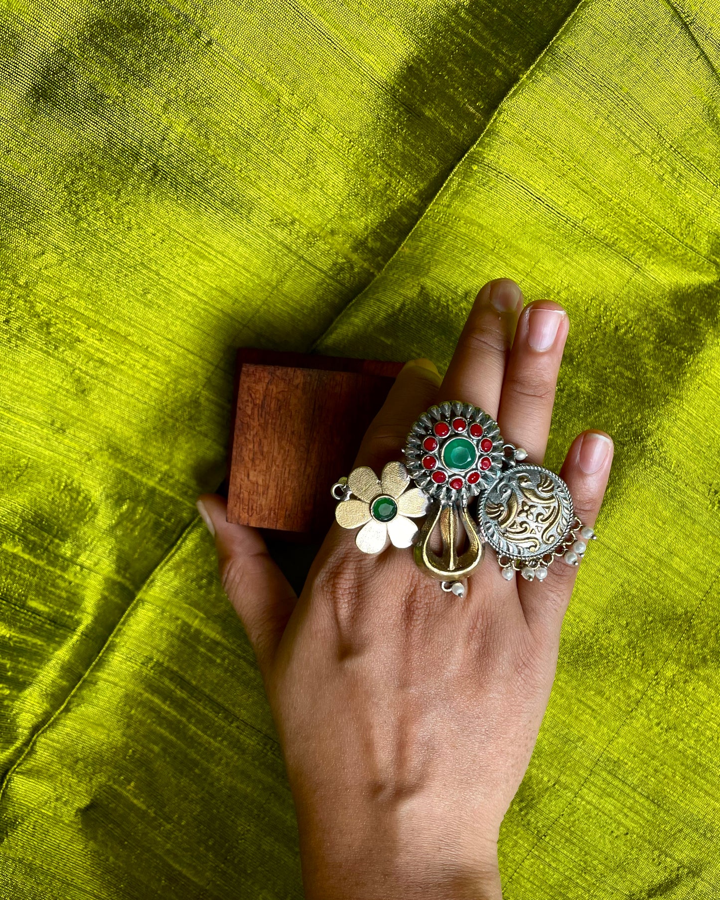 त्रिशूल (Triśūla) - Contemporary Dual Tone Fusion Ring