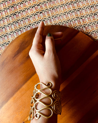 Spiral of Dawn | Brass Handcuffs | Free Size