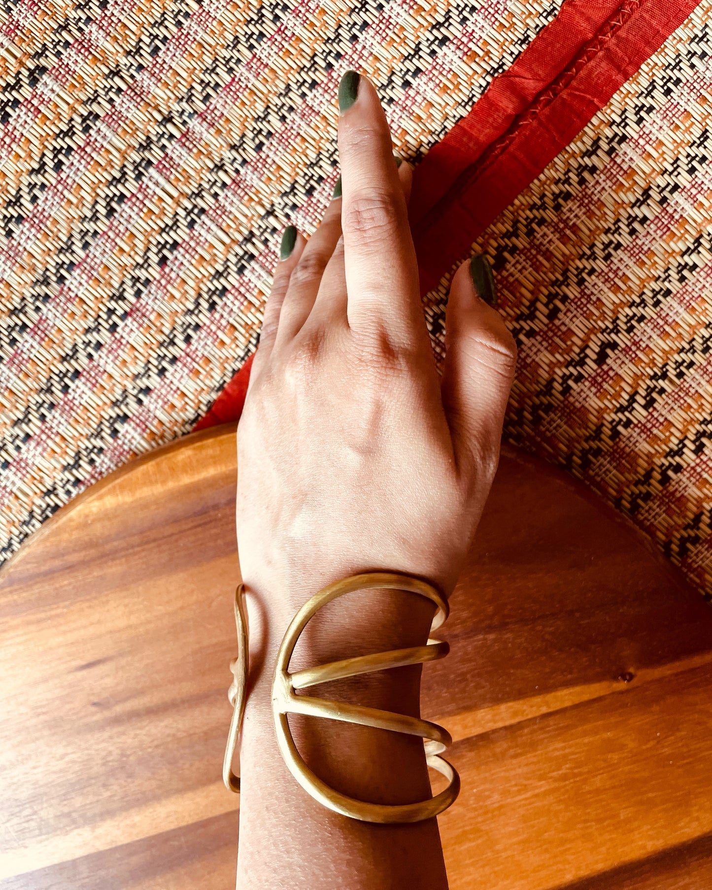 Golden Clasp | Brass Handcuffs | Free Size