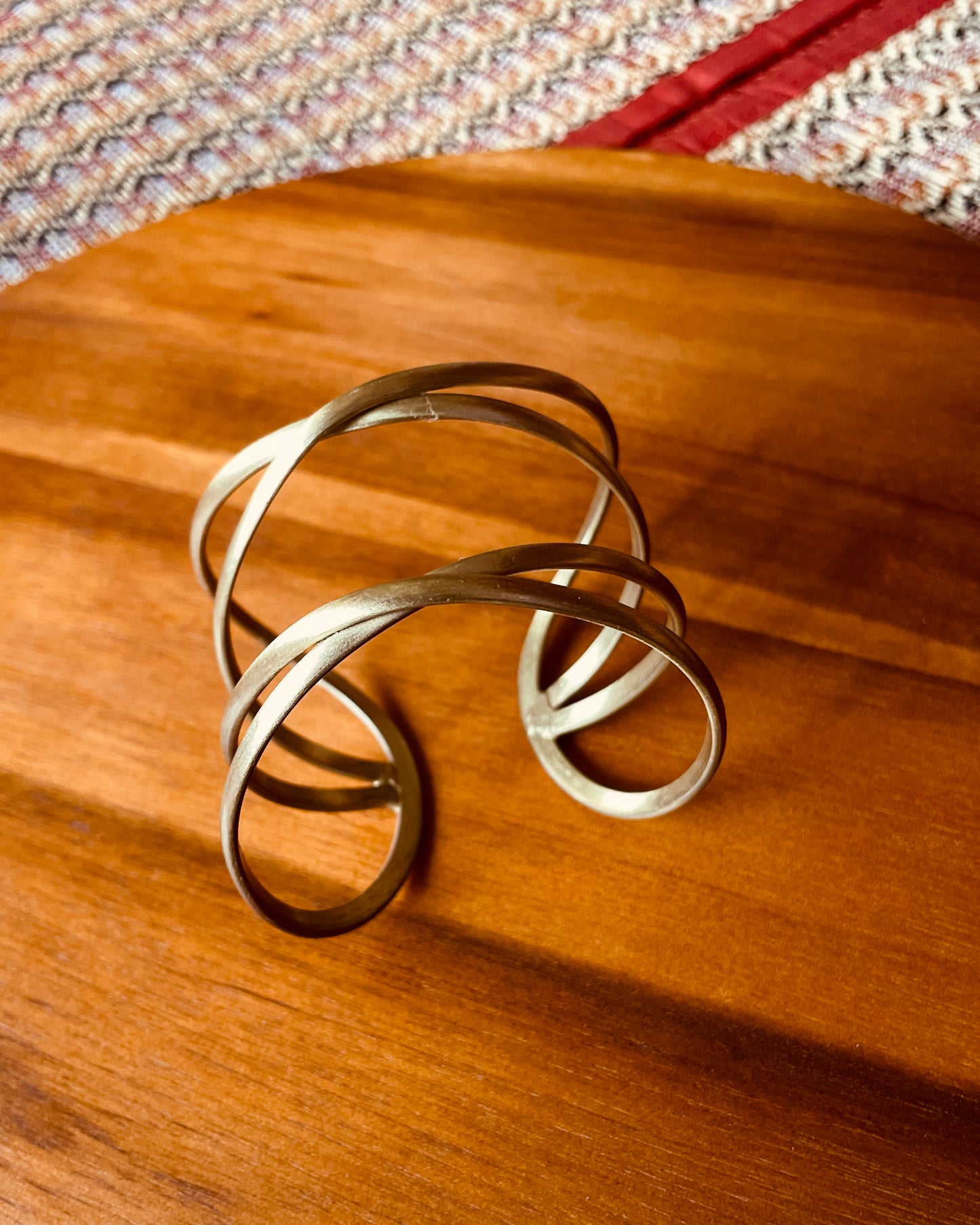 Golden Clasp | Brass Handcuffs | Free Size