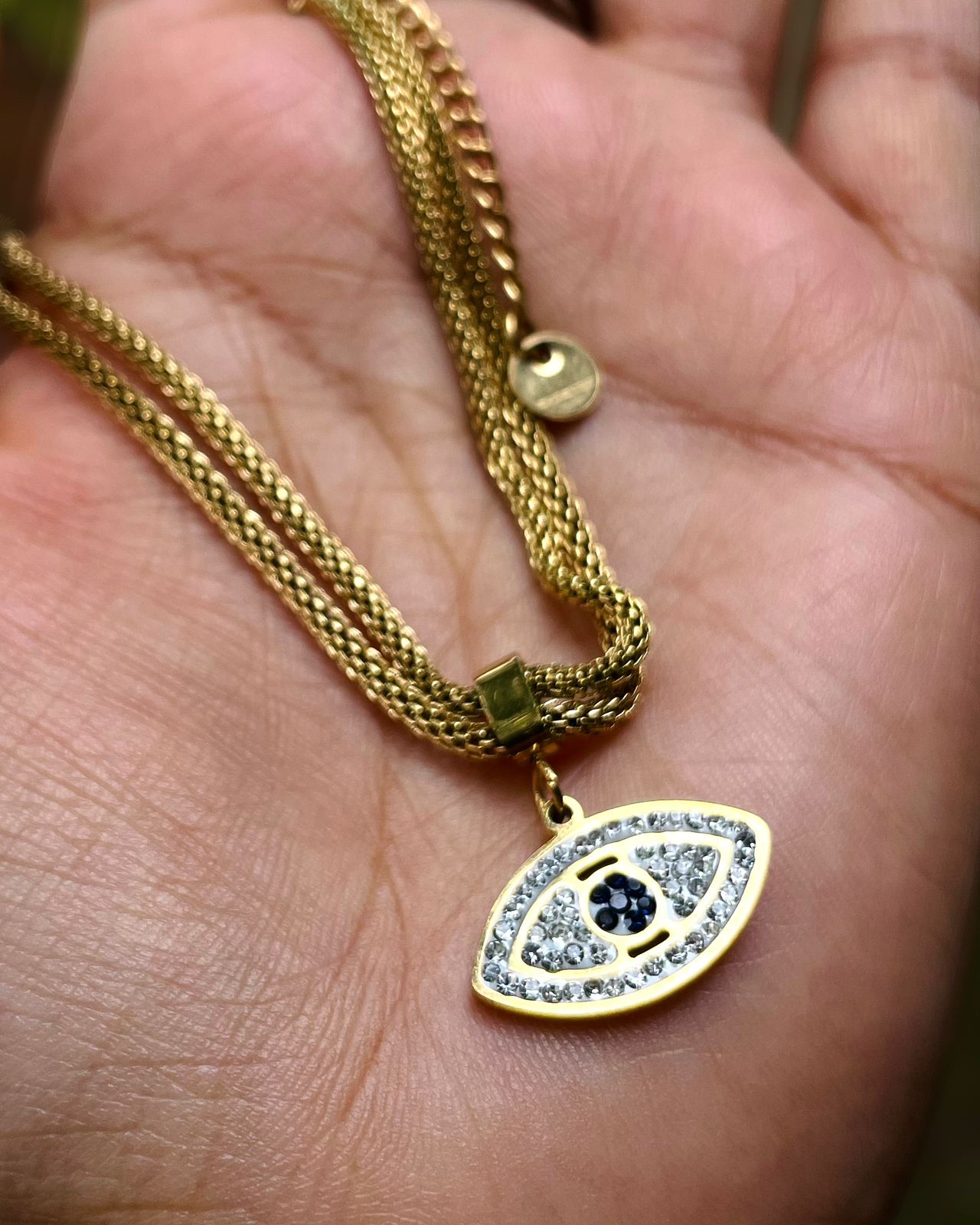 NOÉA | Delicate Gold-Plated Evil Eye Charm Bracelet